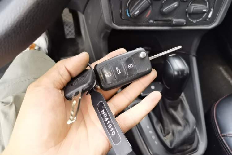 Used Volkswagen Santana 2019 1.5L Automatic Fashion Edition China VI Vehicle Key