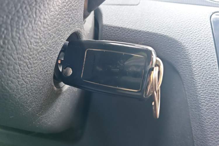 Used Volkswagen Santana 2019 1.5L Manual Fashion Edition China VI Standard Vehicle Key