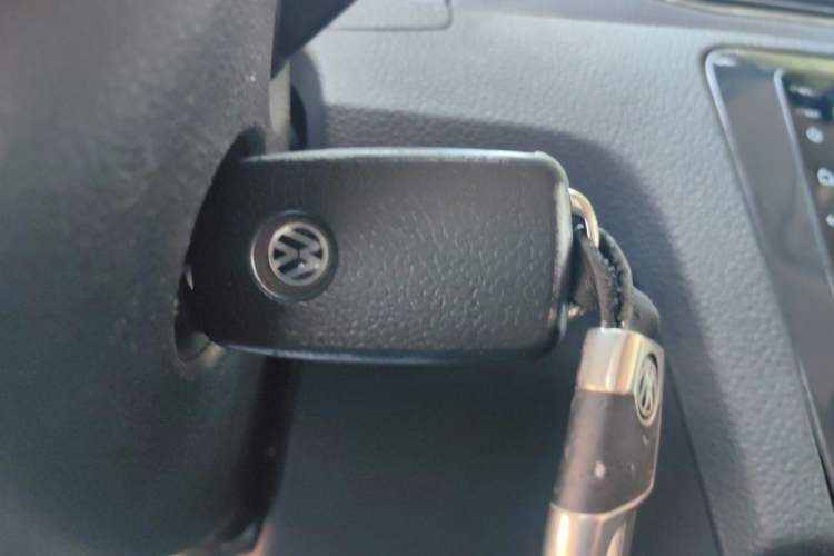 Used Volkswagen Santana 2019 1.5L Manual Fashion Edition China VI Standard Vehicle Key