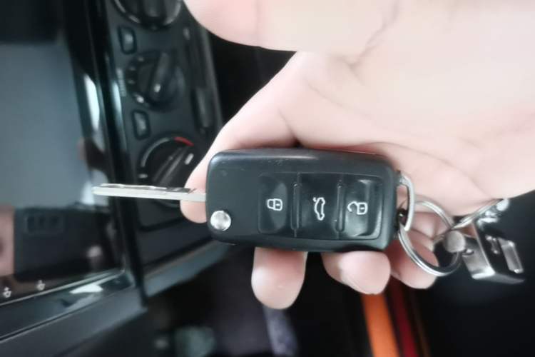 Used Volkswagen Santana 2019 1.5L Manual Fashion Edition China VI Standard Vehicle Key