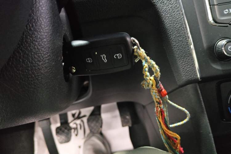 Used Volkswagen Santana 2019 1.5L Manual Fashion Edition China VI Standard Vehicle Key