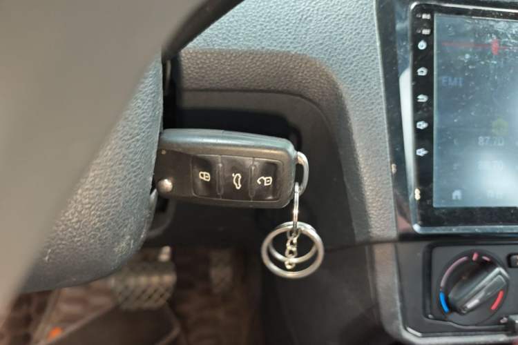 Used Volkswagen Santana 2019 1.5L Automatic Fashion Edition China VI Vehicle Key