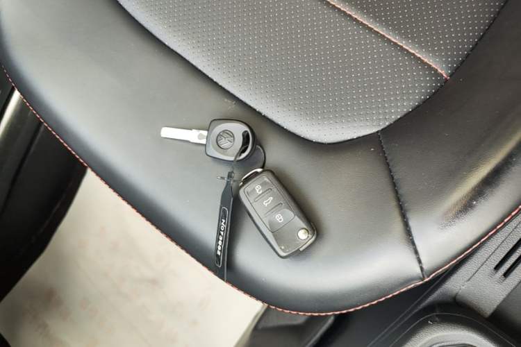 Used Volkswagen Santana 2019 1.5L Manual Fashion Edition China VI Standard Vehicle Key
