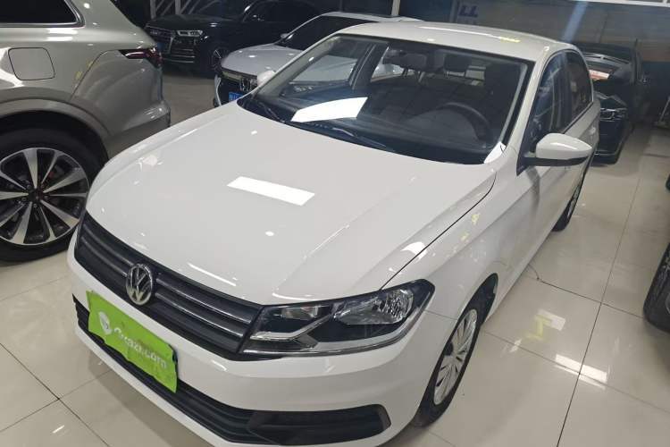 Used Volkswagen Santana 2019 1.5L Automatic Fashion Edition China VI Guazi used car, China used car export, Used car for sale, Used  cars, Cheapest cars for sale