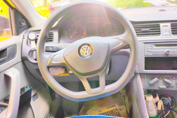 Used Volkswagen Santana 2019 1.5L Manual Fashion Edition China VI Standard Steering Wheel