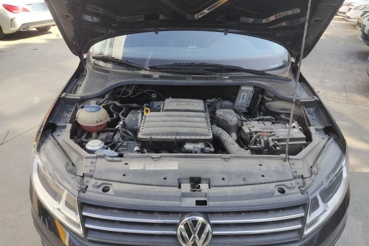Used Volkswagen Santana 2021 1.5L Automatic Fashion Edition Engine Bay