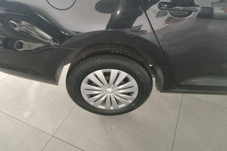 Used Volkswagen Santana 2021 1.5L Automatic Fashion Edition Exterior 8