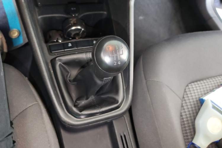 Used Volkswagen Santana 2021 1.5L Manual Fashion Edition Gear Lever