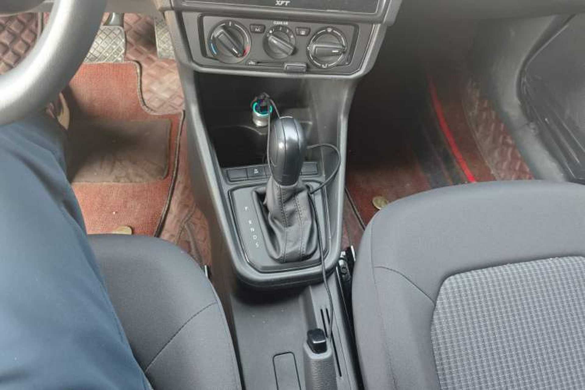 Used Volkswagen Santana 2021 1.5L Automatic Fashion Edition Gear Lever