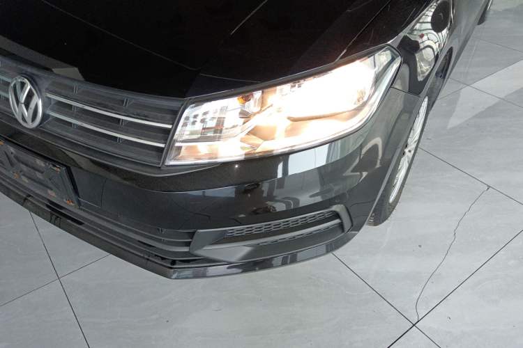 Used Volkswagen Santana 2021 1.5L Automatic Fashion Edition Left Front Headlight