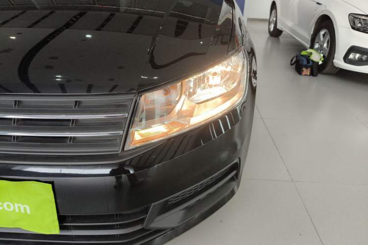 Used Volkswagen Santana 2021 1.5L Automatic Fashion Edition Left Front Headlight
