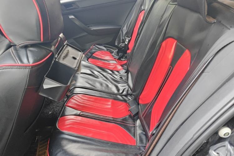 Used Volkswagen Santana 2021 1.5L Automatic Fashion Edition Left Rear Seat