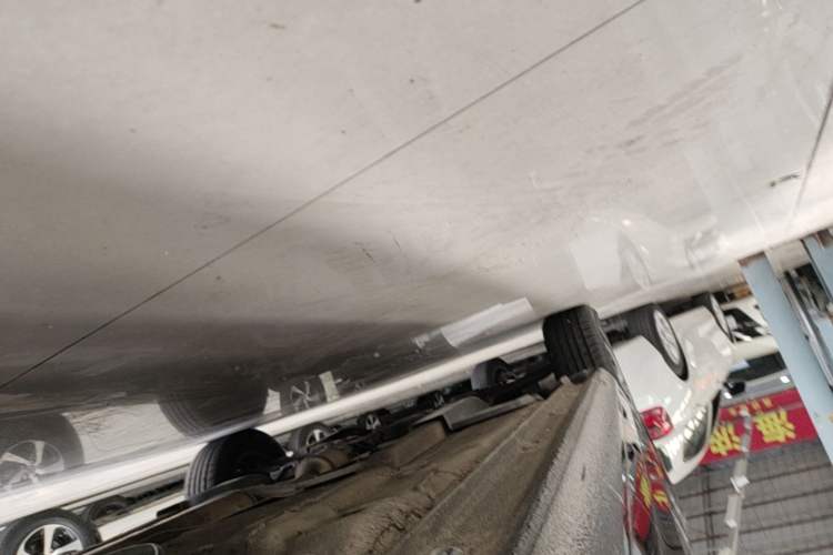 Used Volkswagen Santana 2021 1.5L Automatic Fashion Edition Left Side Sill