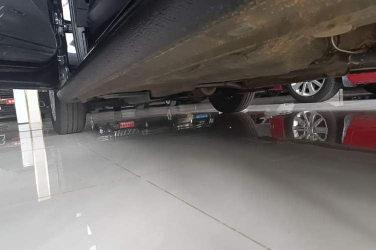 Used Volkswagen Santana 2021 1.5L Automatic Fashion Edition Left Side Sill
