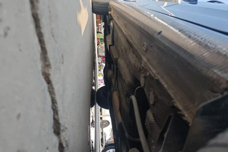 Used Volkswagen Santana 2021 1.5L Automatic Fashion Edition Left Side Sill