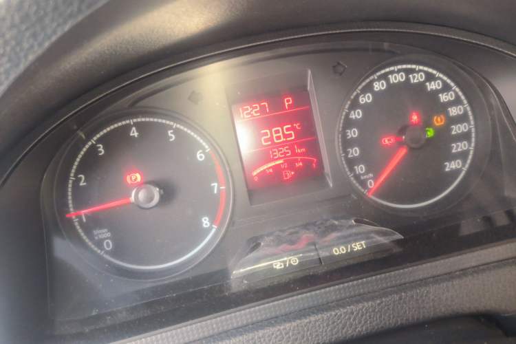 Used Volkswagen Santana 2021 1.5L Automatic Fashion Edition Odometer Close Up