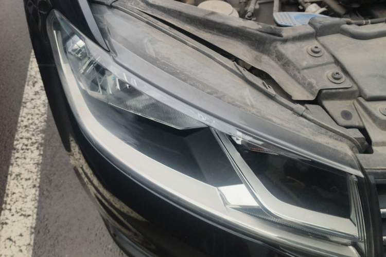 Used Volkswagen Santana 2021 1.5L Manual Fashion Edition Right Front Headlight