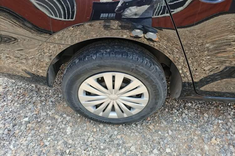 Used Volkswagen Santana 2021 1.5L Automatic Fashion Edition Right Rear Wheel Hub