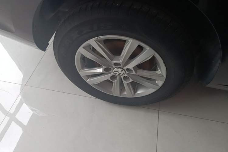 Used Volkswagen Santana 2021 1.5L Automatic Fashion Edition Right Rear Wheel Hub