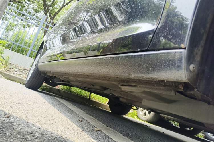 Used Volkswagen Santana 2021 1.5L Automatic Fashion Edition Right Side Sill