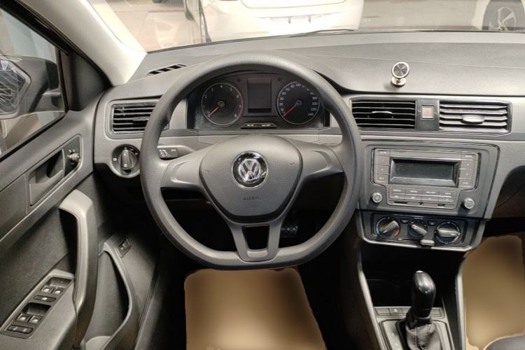 Used Volkswagen Santana 2021 1.5L Automatic Fashion Edition Steering Wheel