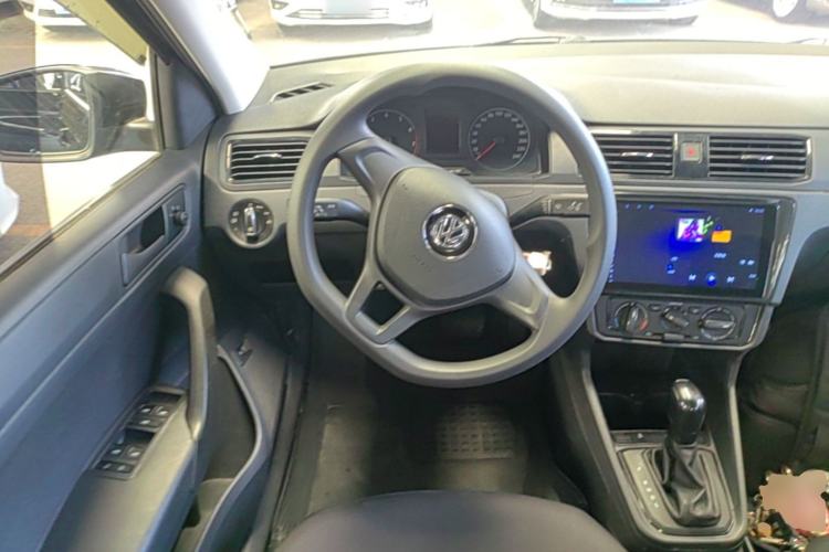 Used Volkswagen Santana 2021 1.5L Automatic Fashion Edition Steering Wheel