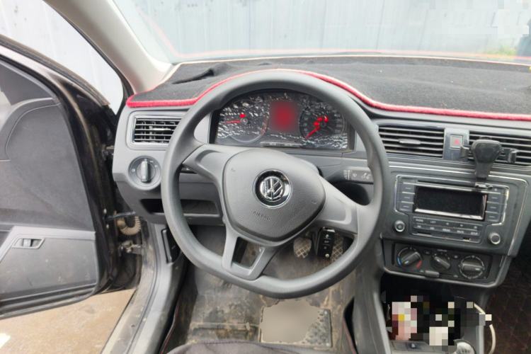 Used Volkswagen Santana 2021 1.5L Manual Fashion Edition Steering Wheel