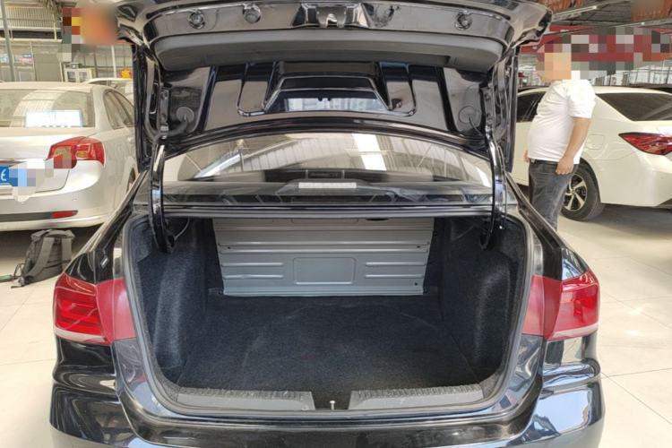 Used Volkswagen Santana 2021 1.5L Automatic Fashion Edition Trunk