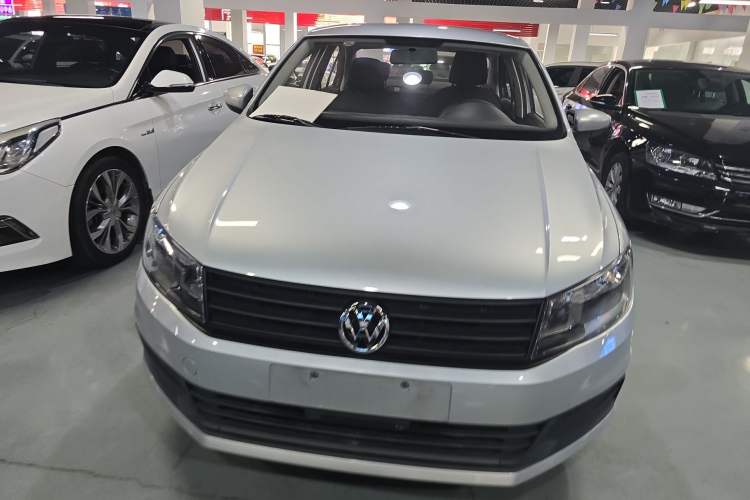 Used Volkswagen Santana 2021 1.5L Automatic Fashion Edition Exterior 4