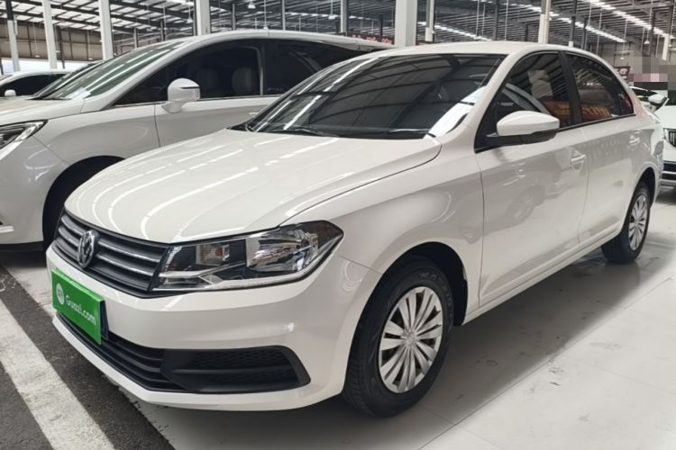 Used Volkswagen Santana 2021 1.5L Manual Fashion Edition Guazi used car, China used car export, Used car for sale, Used  cars, Cheapest cars for sale