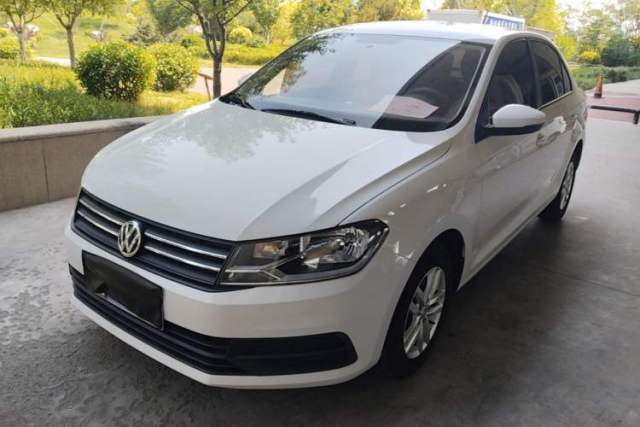 Ojetý Volkswagen Santana 2021 1.5L Manual Fashion Edition