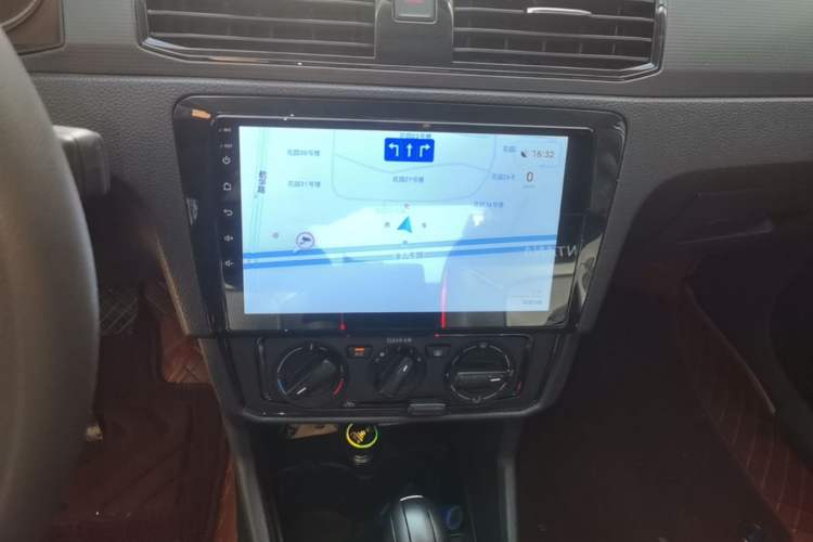 Used Volkswagen Santana 2021 1.5L Automatic Fashion Edition Audio And AC Panel