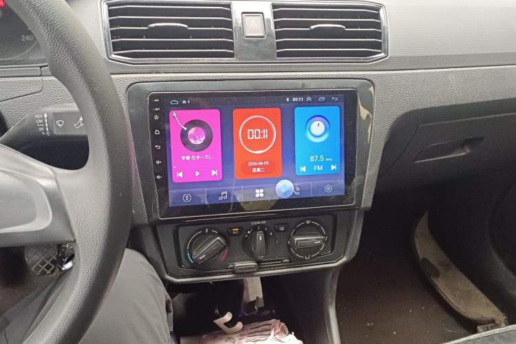 Used Volkswagen Santana 2021 1.5L Manual Fashion Edition Audio And AC Panel