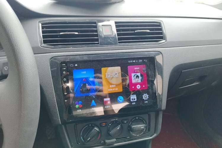 Used Volkswagen Santana 2021 1.5L Automatic Fashion Edition Audio And AC Panel