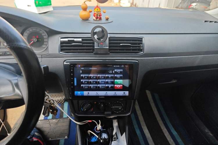 Used Volkswagen Santana 2021 1.5L Automatic Fashion Edition Audio And AC Panel