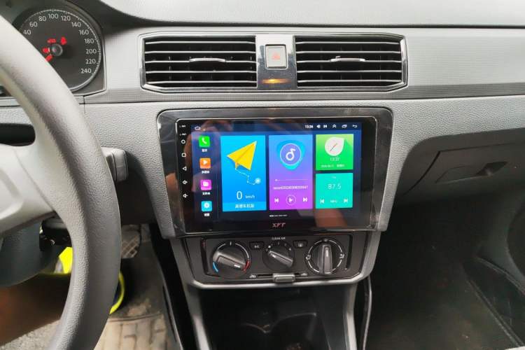 Used Volkswagen Santana 2021 1.5L Manual Fashion Edition Audio And AC Panel