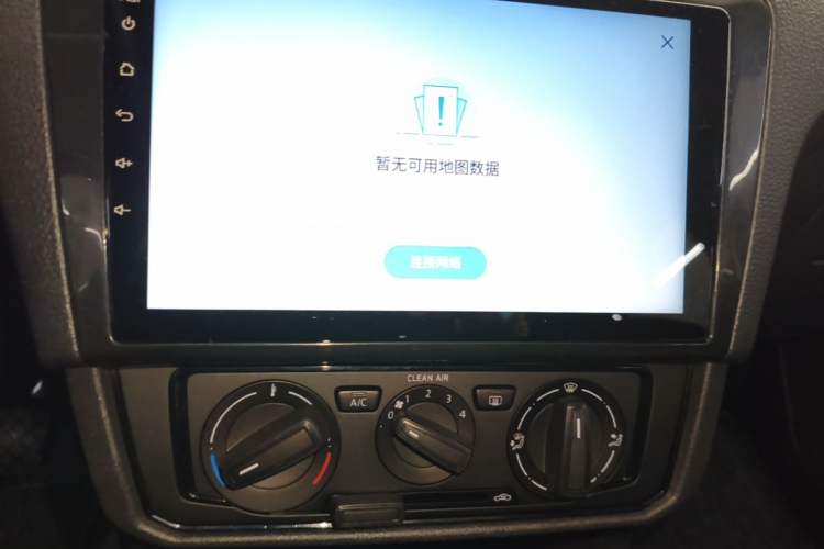 Used Volkswagen Santana 2021 1.5L Manual Fashion Edition Audio And AC Panel