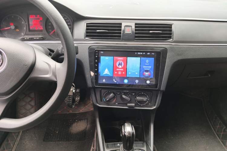 Used Volkswagen Santana 2021 1.5L Automatic Fashion Edition Audio And AC Panel