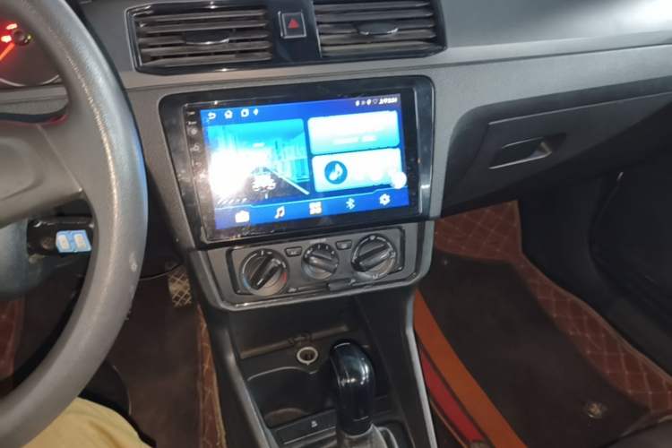 Used Volkswagen Santana 2021 1.5L Automatic Fashion Edition Audio And AC Panel