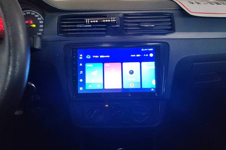 Used Volkswagen Santana 2021 1.5L Automatic Fashion Edition Audio And AC Panel