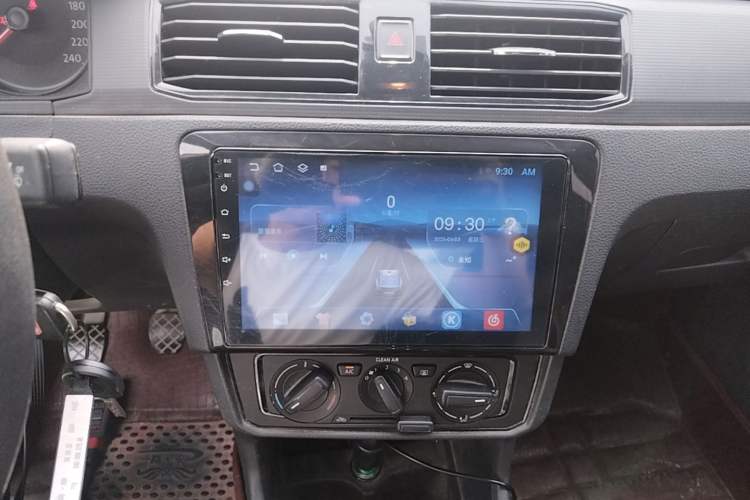 Used Volkswagen Santana 2021 1.5L Manual Fashion Edition Audio And AC Panel