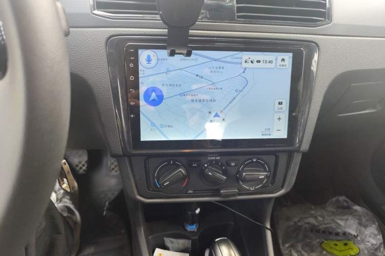 Used Volkswagen Santana 2021 1.5L Automatic Fashion Edition Audio And AC Panel