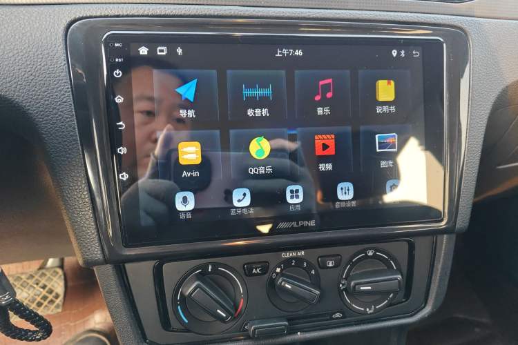 Used Volkswagen Santana 2021 1.5L Automatic Fashion Edition Audio And AC Panel
