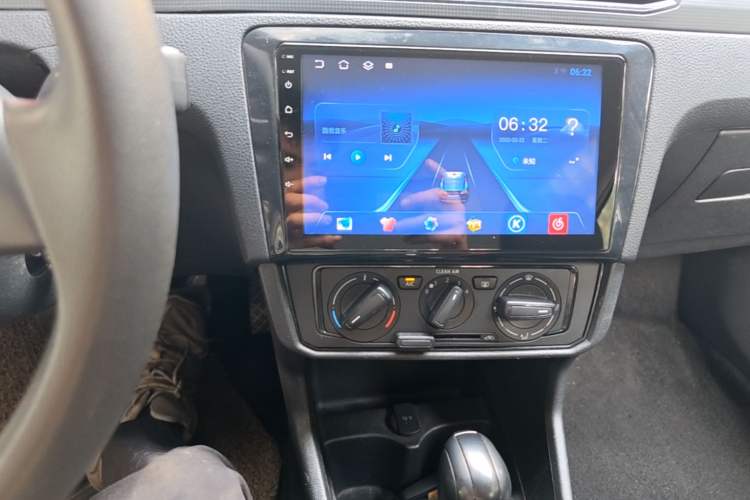 Used Volkswagen Santana 2021 1.5L Automatic Fashion Edition Audio And AC Panel
