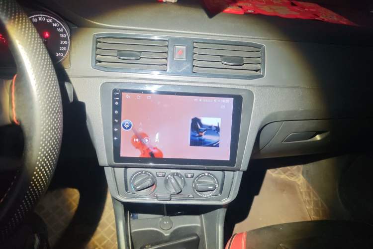 Used Volkswagen Santana 2021 1.5L Manual Fashion Edition Audio And AC Panel