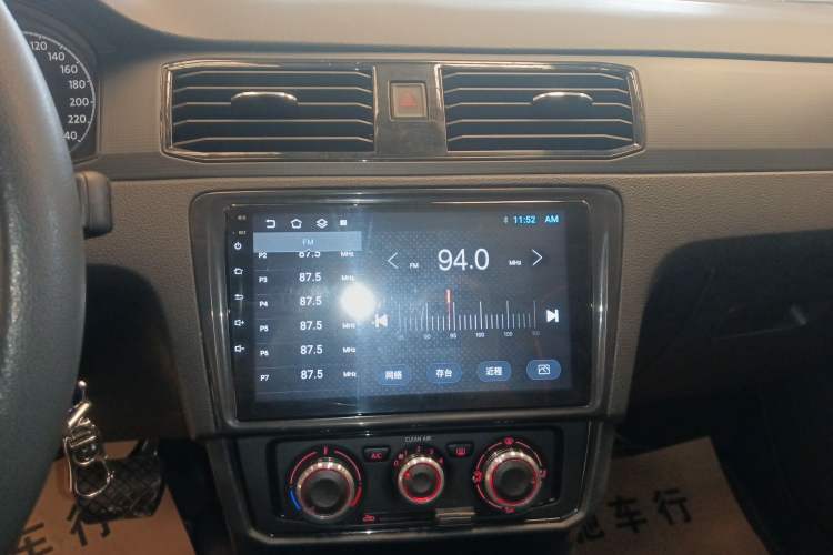 Used Volkswagen Santana 2021 1.5L Automatic Fashion Edition Audio And AC Panel
