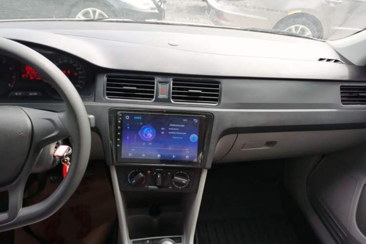 Used Volkswagen Santana 2021 1.5L Manual Fashion Edition Audio And AC Panel