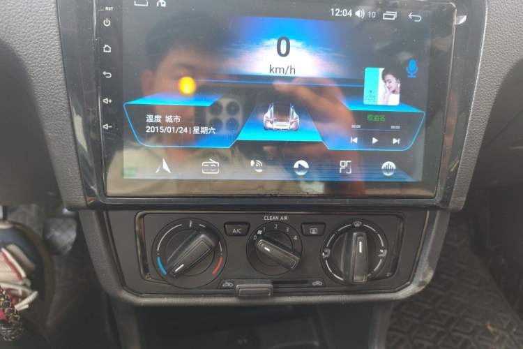 Used Volkswagen Santana 2021 1.5L Manual Fashion Edition Audio And AC Panel