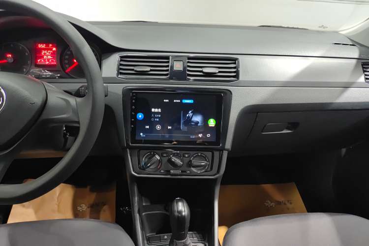 Used Volkswagen Santana 2021 1.5L Automatic Fashion Edition Audio And AC Panel