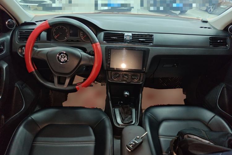 Used Volkswagen Santana 2021 1.5L Automatic Fashion Edition Center Console